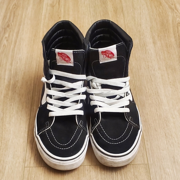 VANS - Picture 3 of 5